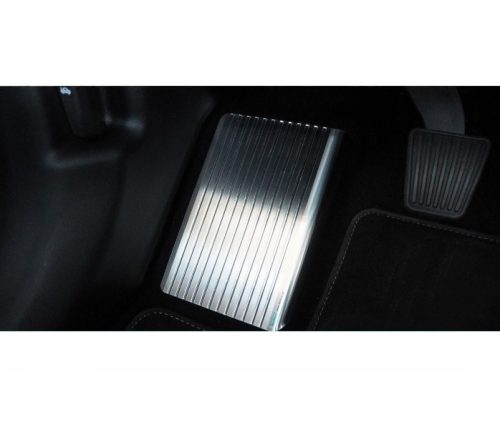 Nissan MICRA V 5D 2017- lábpihentető (acél + ezüst PU) - Alu-Frost